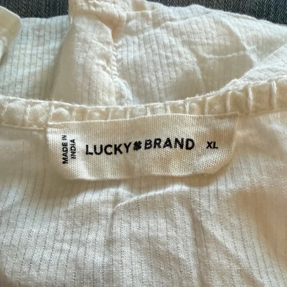 Lucky Brand Cream Embroidered soft
Striped Blouse Size XL - Picture 3 of 9